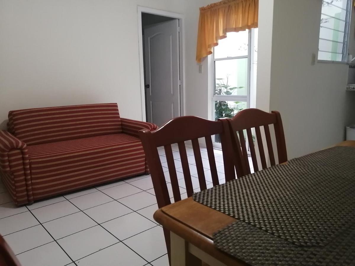 Hotel Villa Serena San Benito San Salvador Extérieur photo