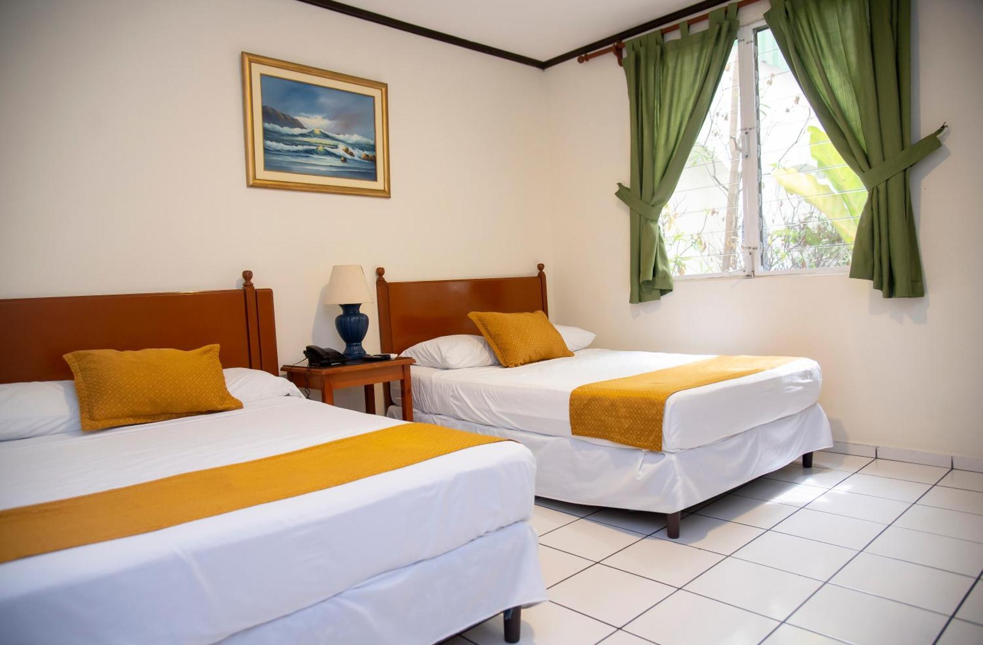 Hotel Villa Serena San Benito San Salvador Extérieur photo