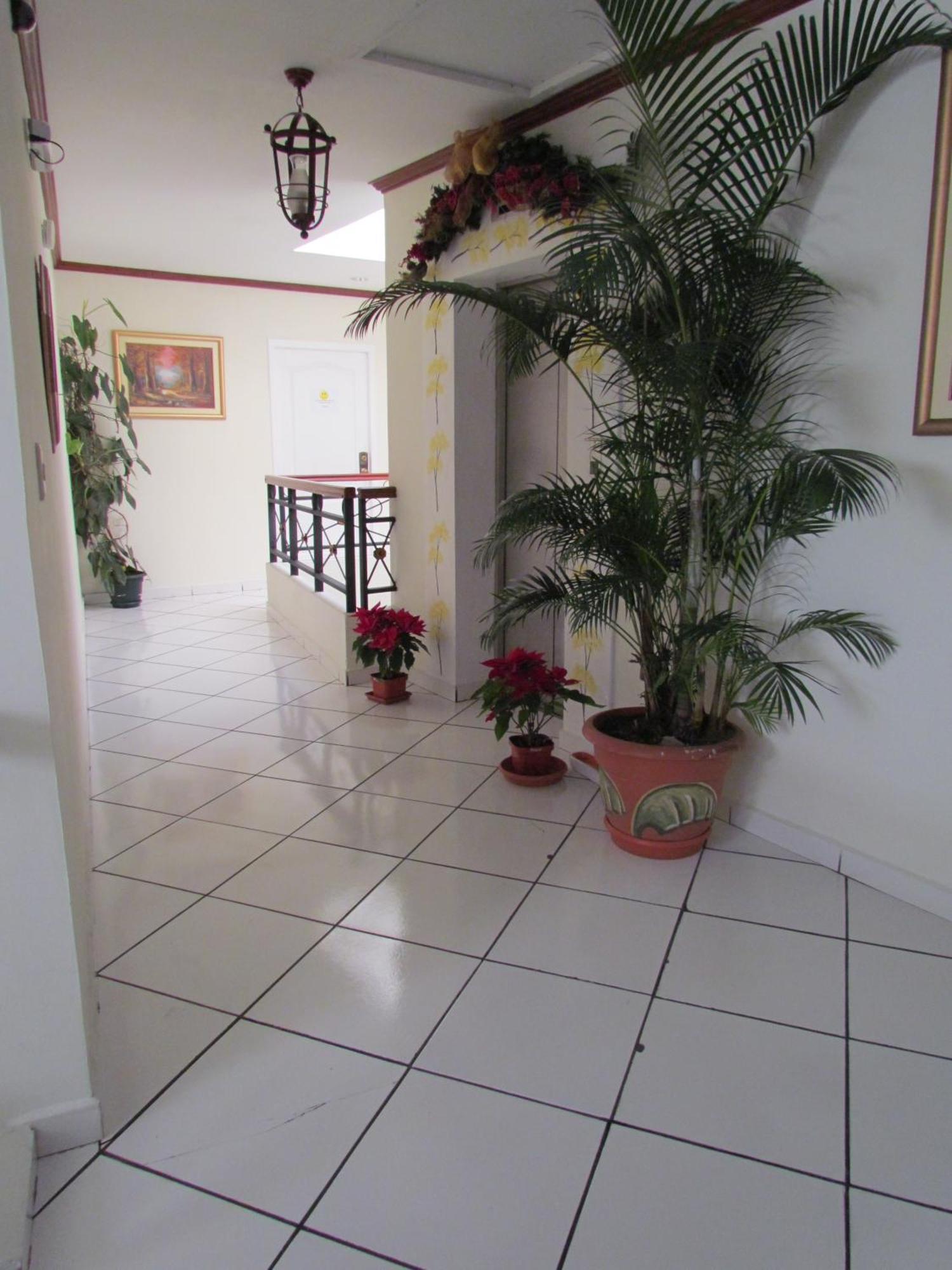 Hotel Villa Serena San Benito San Salvador Extérieur photo
